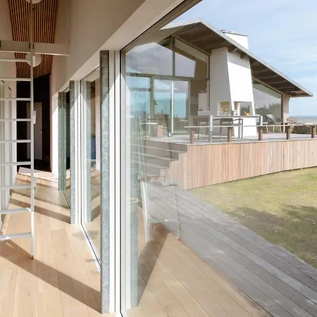 Architect-designed Gem With Views Of Veno Bay *